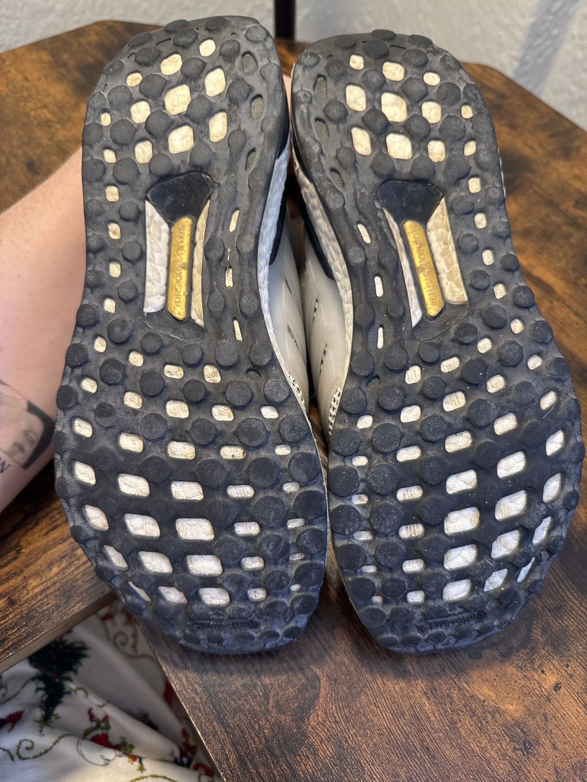 Adidas Adidas Ultraboost Cookies n Cream 9.5 Size US 9.5 / EU 42-43 - 5 Thumbnail