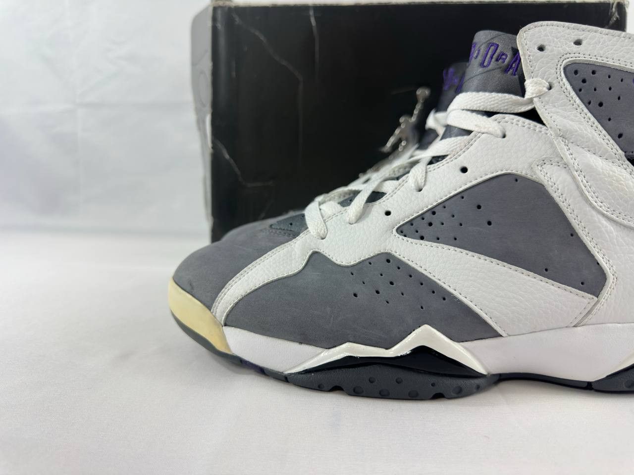Nike Nike Air Jordan 7 Retro 2006 Flint Sneakers Size US 10 / EU 43 - 8 Thumbnail