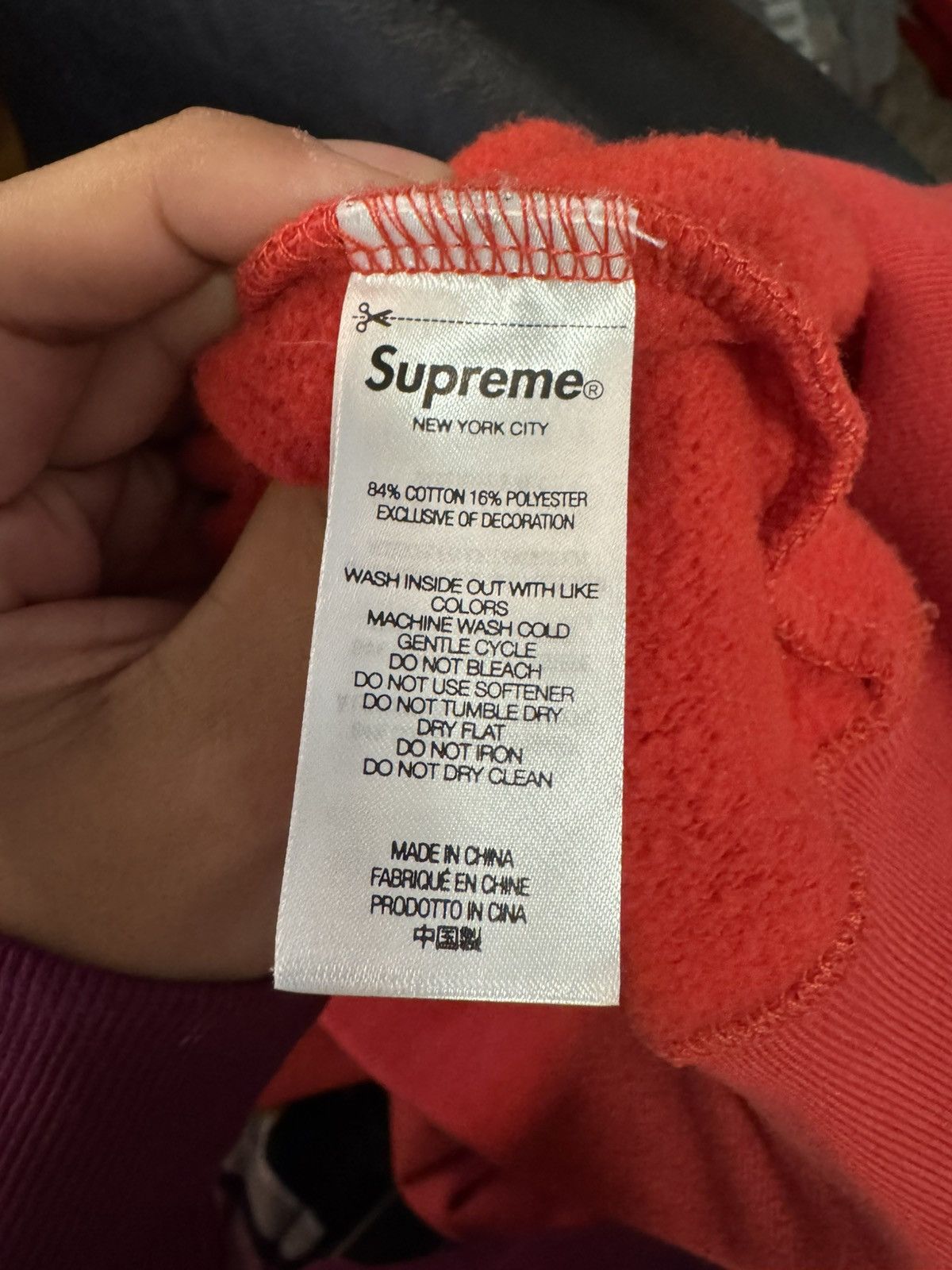 Supreme Supreme leather patch logo hoodie Size US L / EU 52-54 / 3 - 7 Thumbnail