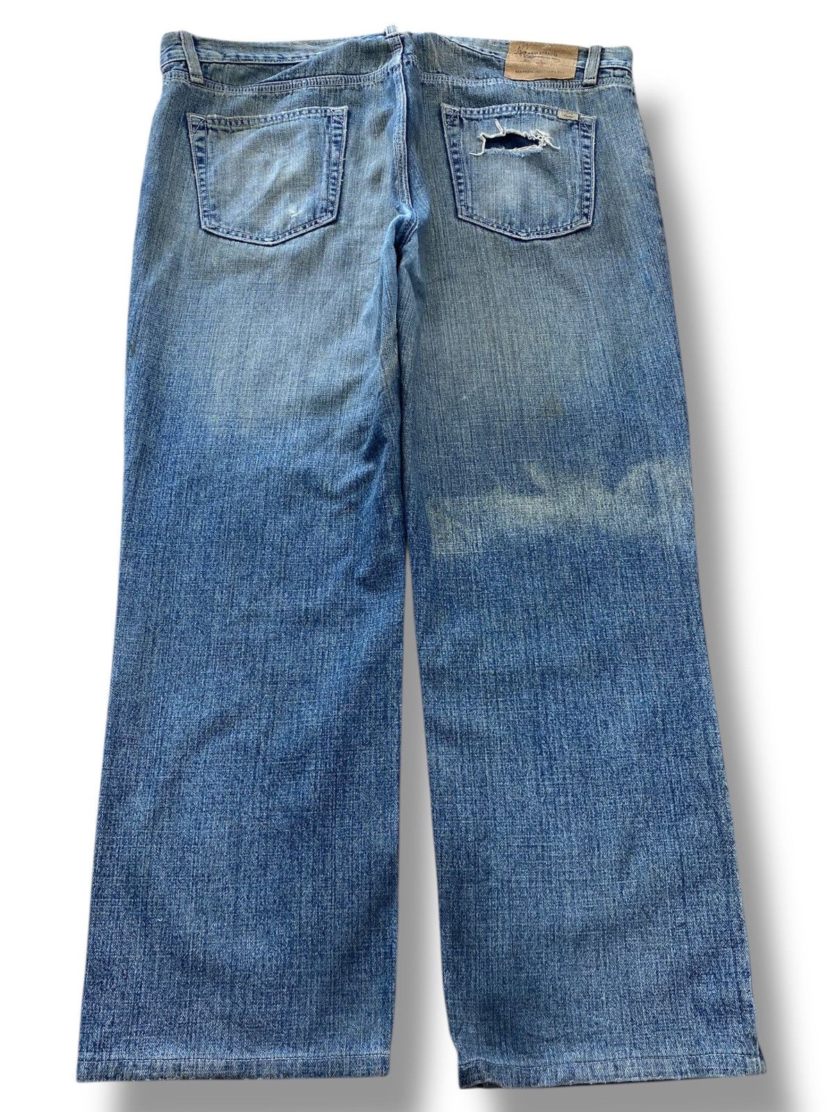 Levi's Y2K Levi's blue straight leg jeans distressed, faded jeans Size US 42 / EU 58 - 3 Thumbnail