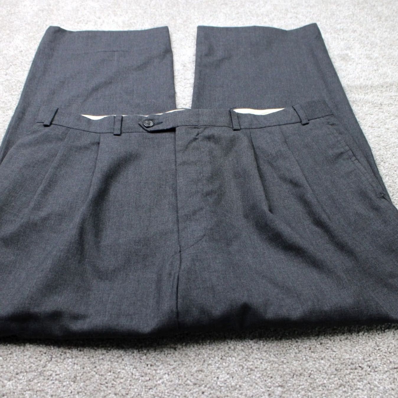 Ralph Lauren LAUREN Ralph Lauren Dress Pants Mens 36x28 Gray 100% Wool Pleated Slit/Front Zip Button Regular Straight Size US 36 / EU 52 - 2 Thumbnail