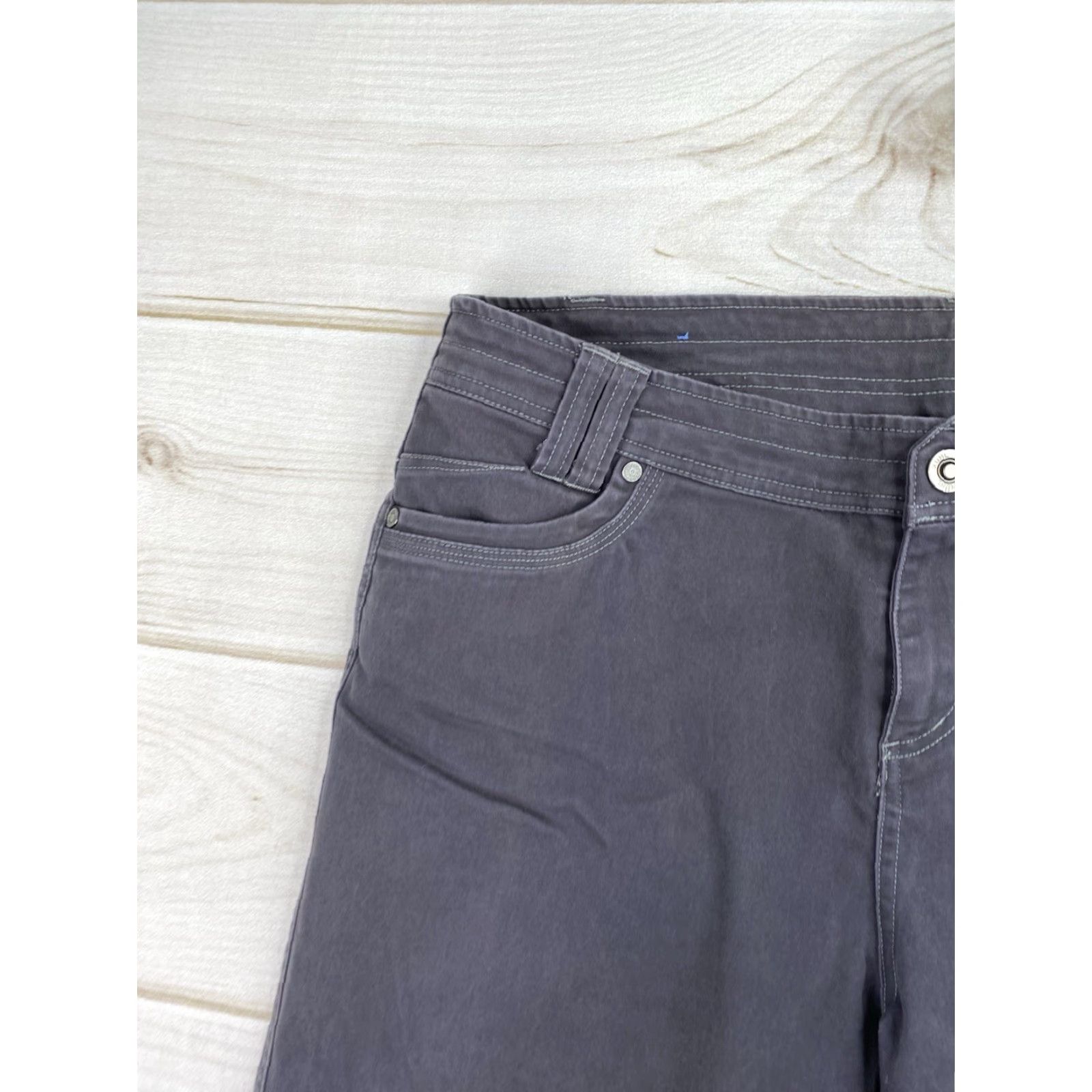 Vintage Kuhl Pants Womens 14 Gray Stretch Chino Mid Rise Reinforced Seams Pockets Logo Outdoor Casual Size 36" / US 14 / IT 50 - 2 Thumbnail