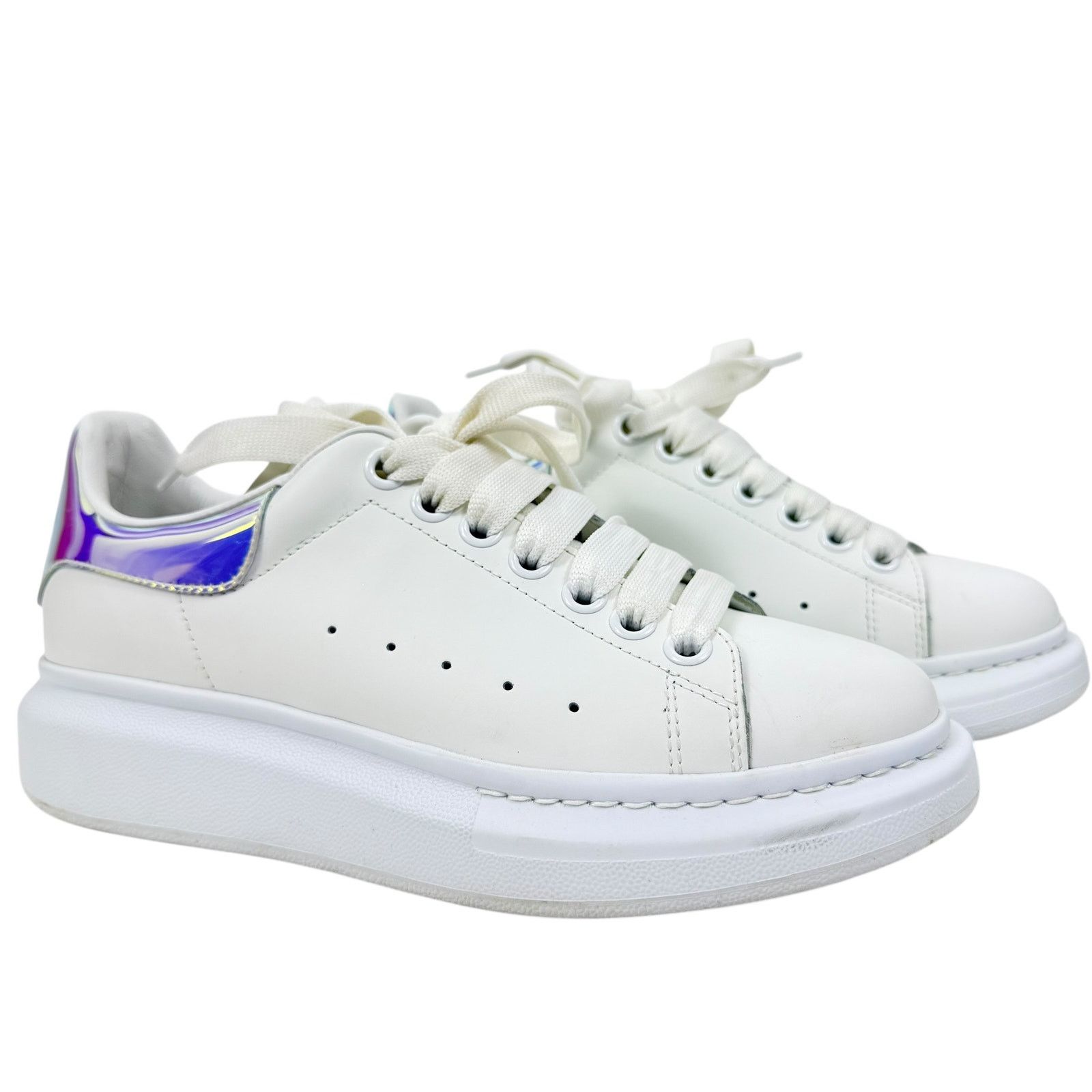 Alexander McQueen Alexander Mcqueen Oversized Pearlescent Sneakers Shock Pink Size US 8.5 / IT 38.5 - 2 Thumbnail