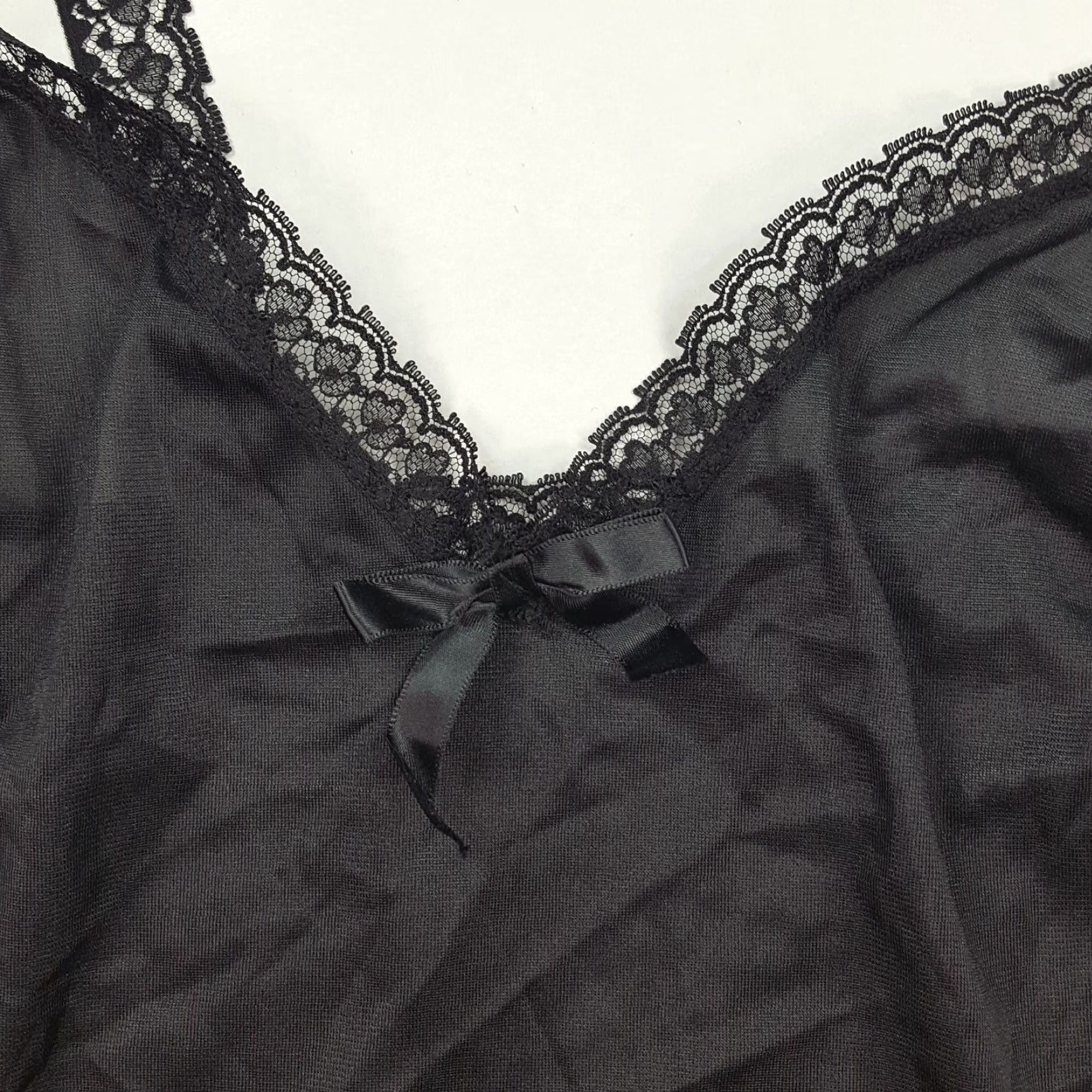 Vintage Vintage 80s Black Lace Camisole Lingerie Night Shirt Women 2X Camisole Lace 80s 90s USA Made Cami Sleepwear Nightwear Women's Shirt Mens Women? Size XXL / US 16-18 / IT 52-54 - 4 Thumbnail