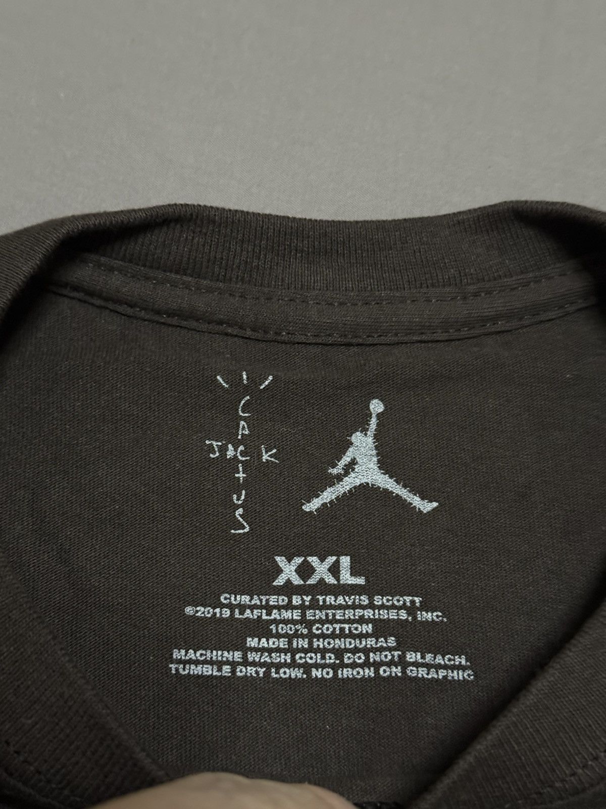 Jordan Brand × Travis Scott travis Jordan cactus Jack nike highest Jordan tee T-shirt Size US XXL / EU 58 / 5 - 3 Thumbnail
