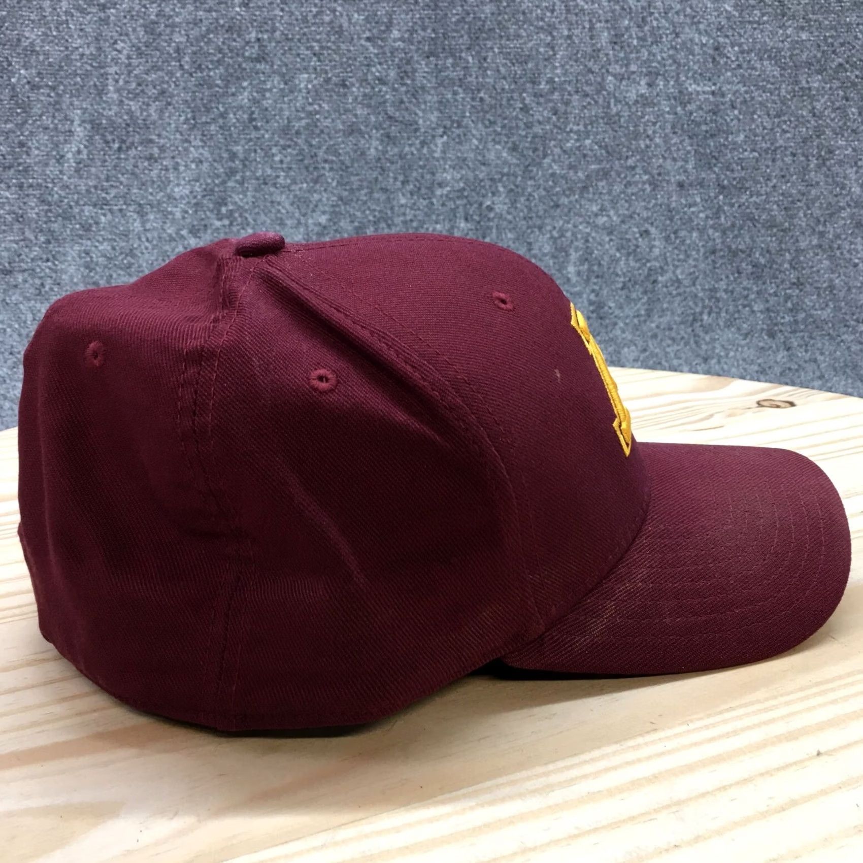 Nike Nike Minnesota Gophers Baseball Cap Mens Red OS Embroidered Logo Curved Brim Size ONE SIZE - 5 Thumbnail