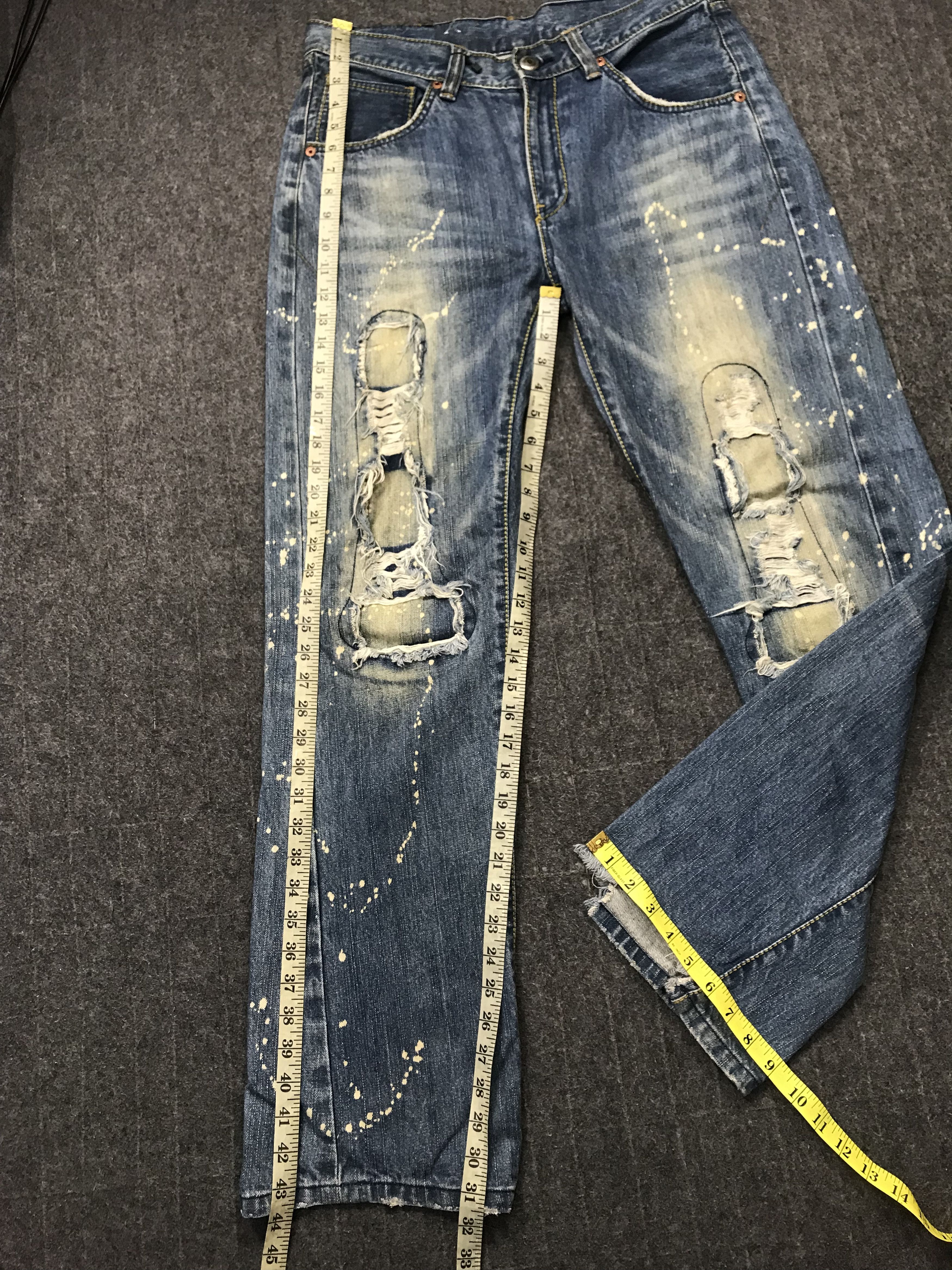 Japanese Brand Big Train Indigo Distressed Denim Paint Splash Thrashed Size US 33 - 9 Thumbnail