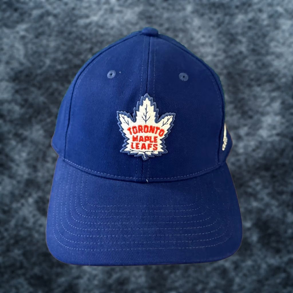 Adidas Adidas Slouch Hat Cap Mens Small Medium Blue Stretch NWT NHL Toronto Maple Leafs Baseball Cap Slouch Stretch Mens Size ONE SIZE - 1 Thumbnail