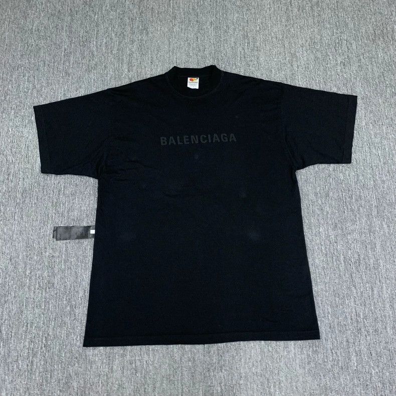 Balenciaga Balenciaga Black reversible mirror short sleeve Size US L / EU 52-54 / 3 - 1 Thumbnail