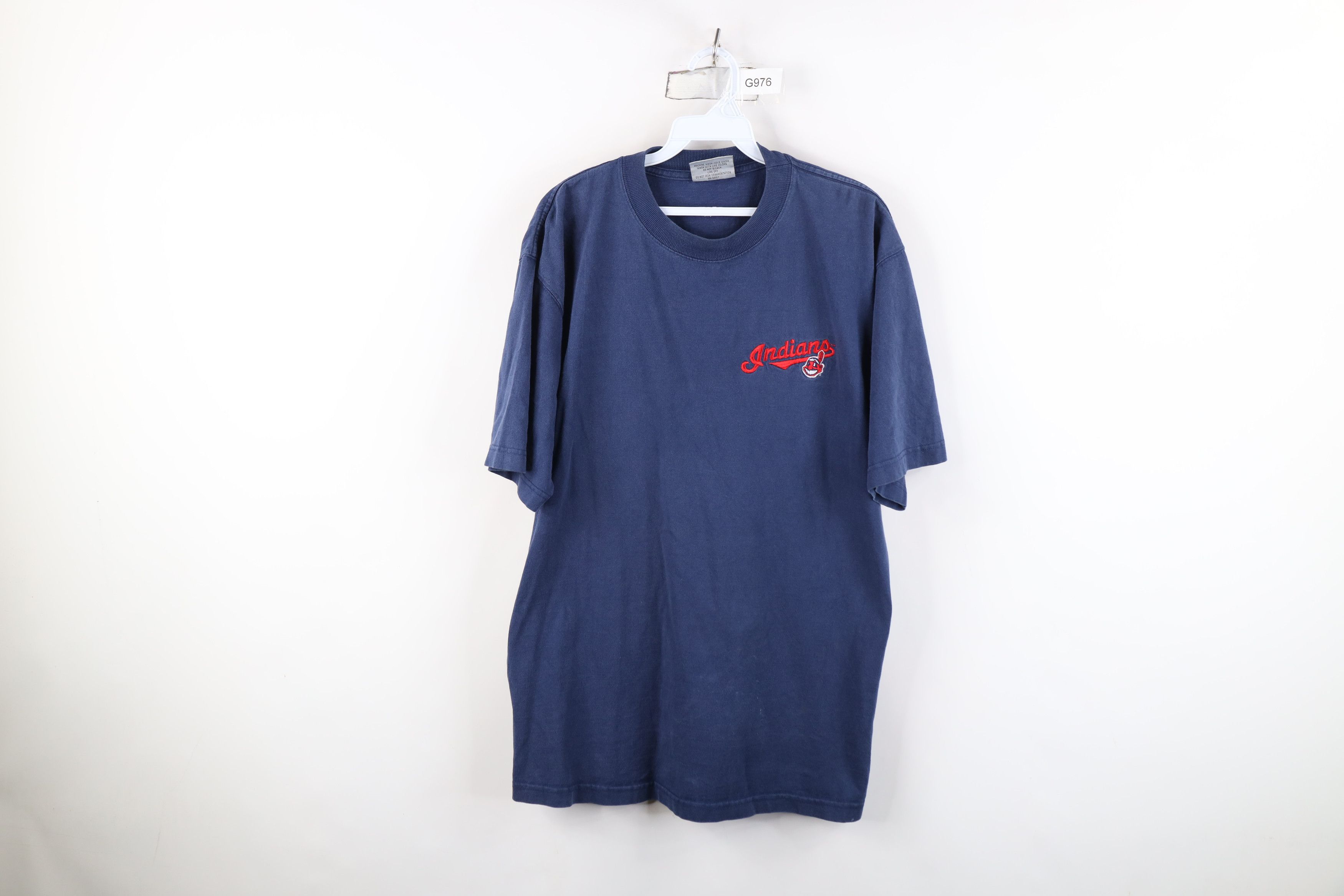 Majestic Vintage 90s Majestic Chief Wahoo Cleveland Indians T-Shirt Size M / US 6-8 / IT 42-44 - 1 Thumbnail