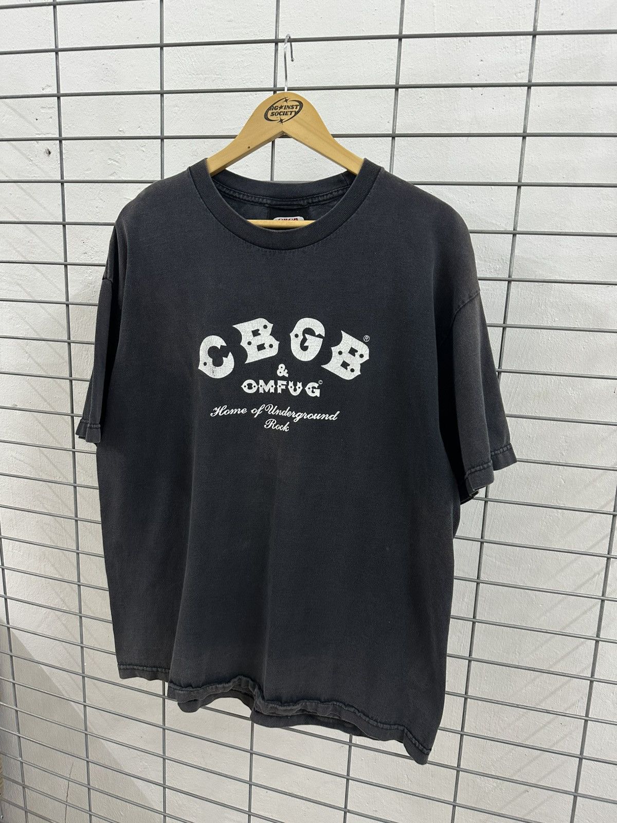 Vintage Vintage CBGB & OMFUG Beautiful Sun Faded Tee Size US L / EU 52-54 / 3 - 3 Thumbnail