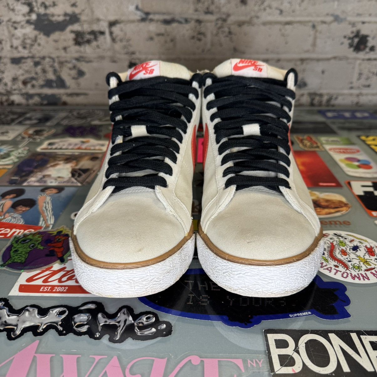 Nike SB Nike SB Blazer Mid Premium Swoosh Life Sz 10 No Box Size US 10 / EU 43 - 4 Thumbnail