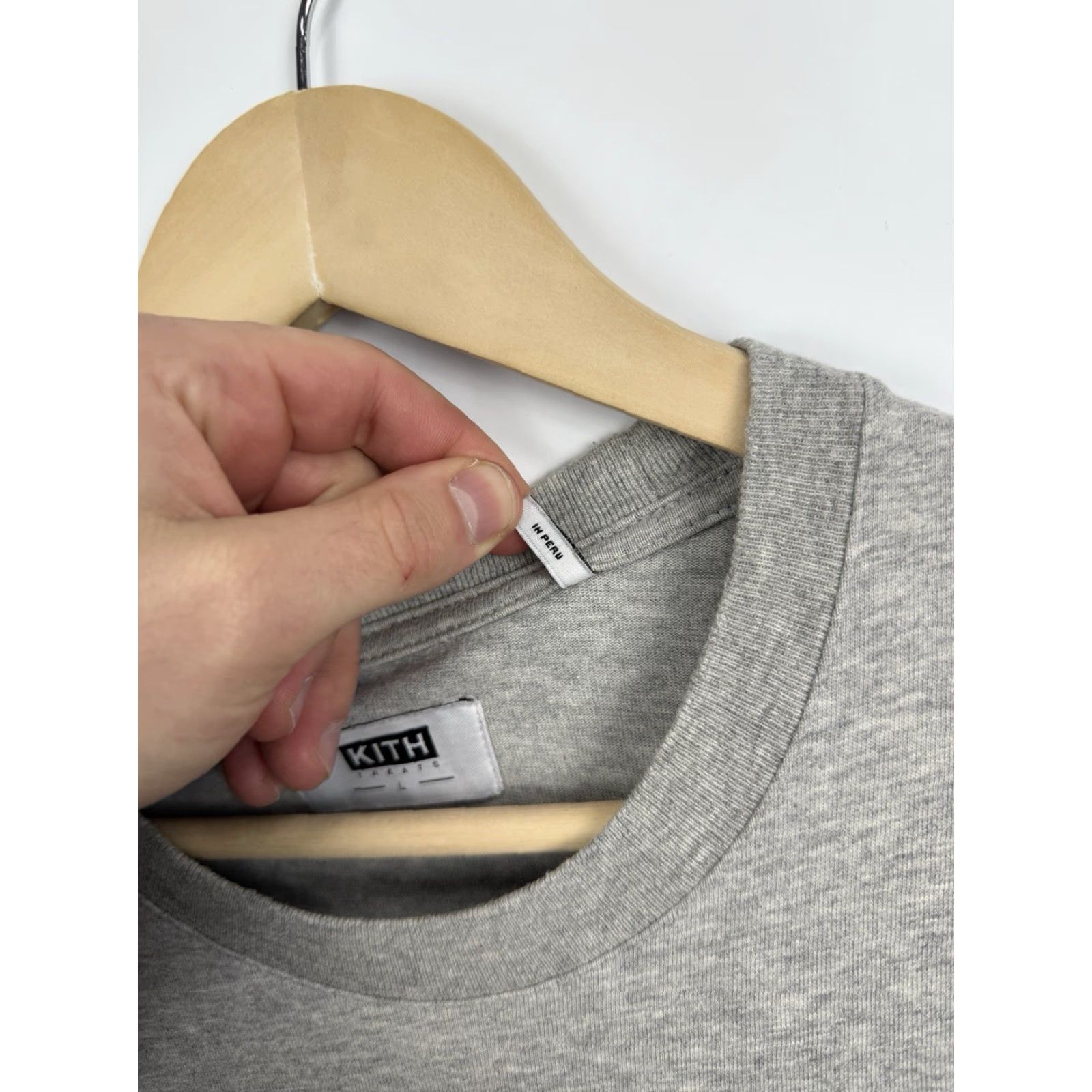 Kith Kith Treats Blueprint T-Shirt Retro Y2K L Gray Mens Shirt, KITH, Size L, 90s, Vintage, Regular, T-Shirt, Gray, Retro, Hype Size US L / EU 52-54 / 3 - 7 Thumbnail