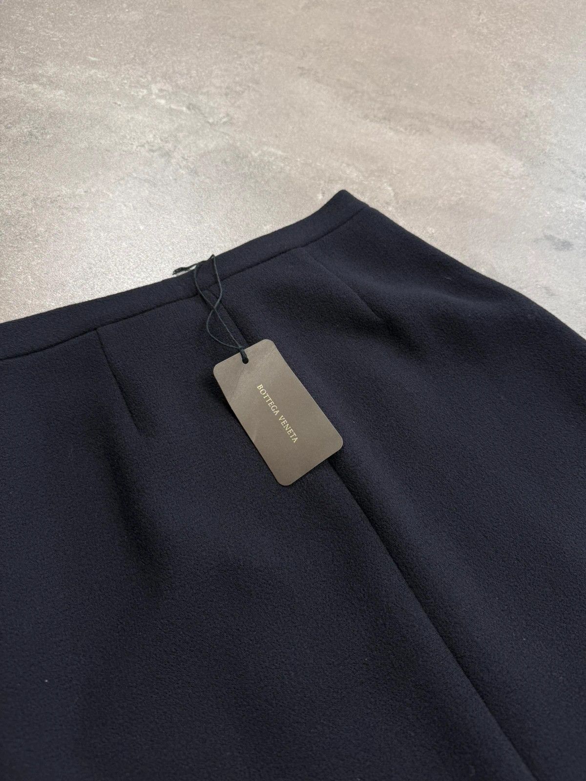 Bottega Veneta Bottega Veneta skirt NEW luxury old money street wear Size 30" / US 8 / IT 44 - 4 Thumbnail