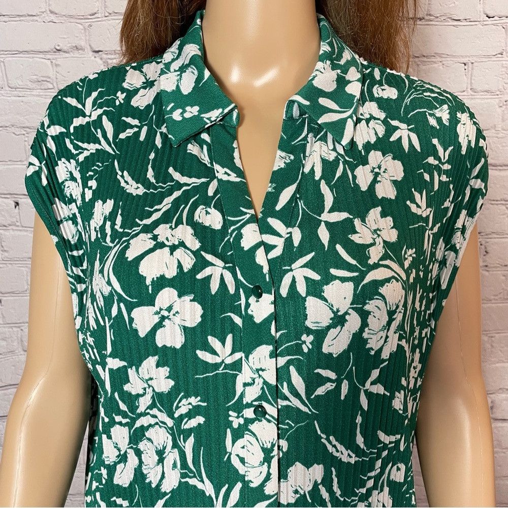 Adrianna Papell NWT New $69 Adrianna Papell Pleated Floral Green Top Size L Size L / US 10 / IT 46 - 2 Thumbnail