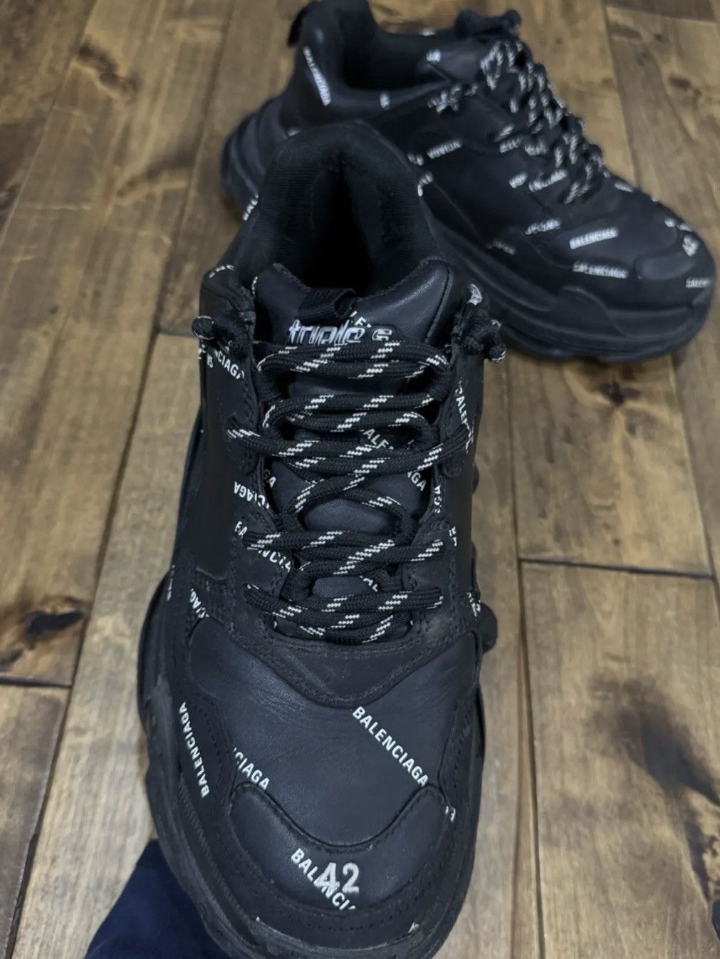 Balenciaga Balenciaga Triple S All Black Logo Sneakers Size US 9 / EU 42 - 5 Thumbnail