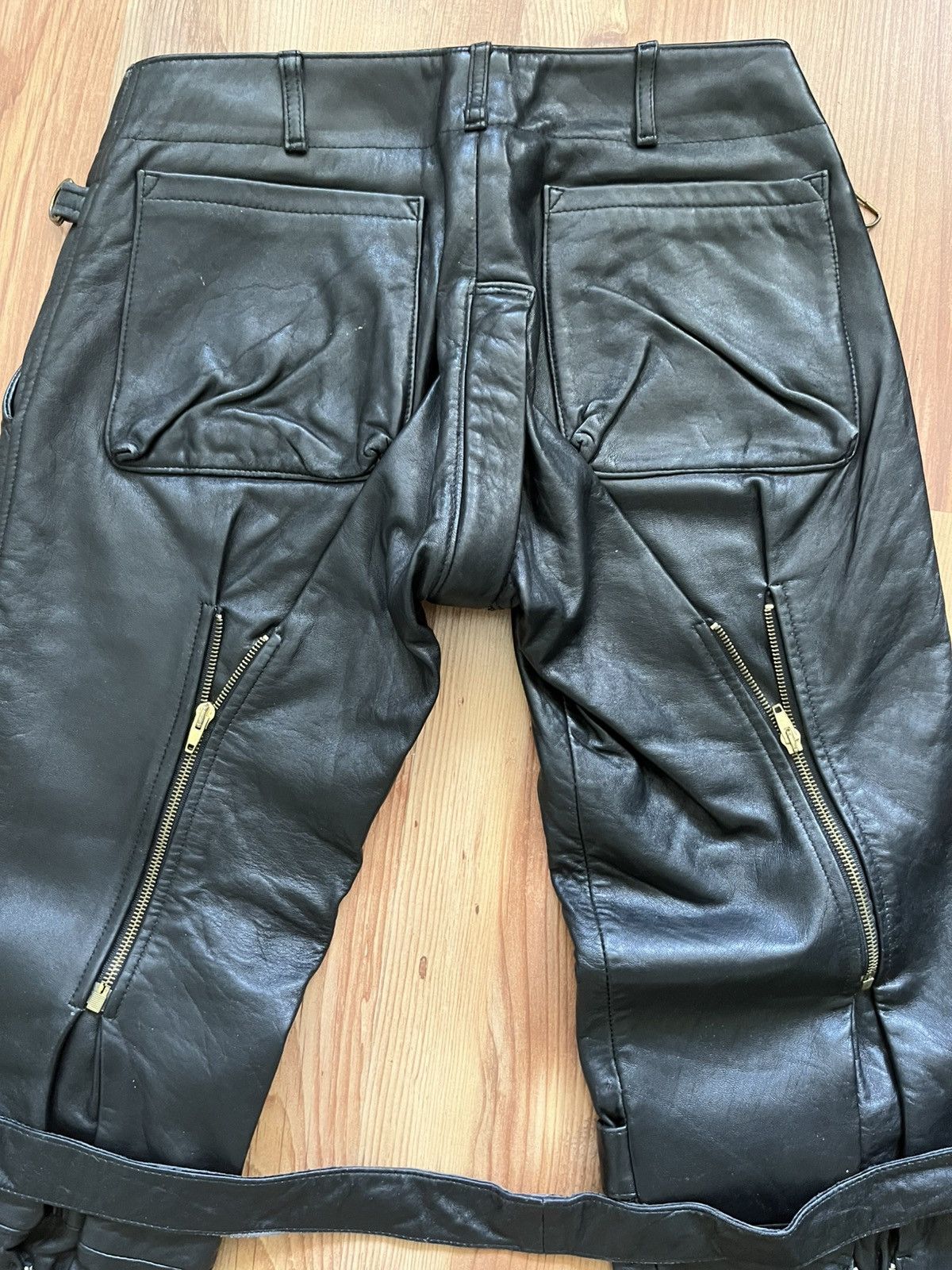 Vivienne Westwood Vivienne Westwood Leather bondage trousers Size US 28 / EU 44 - 9 Thumbnail