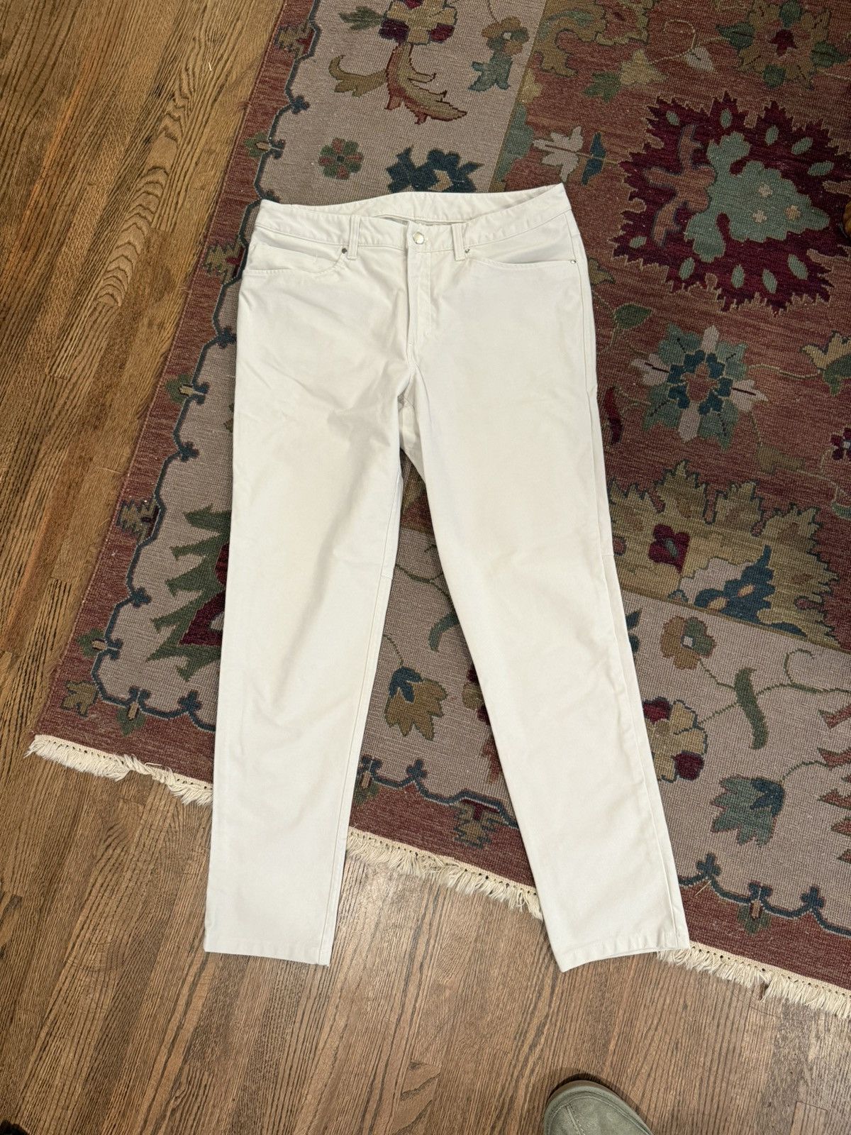 Lululemon Lululemon ABC Pant – Bone / Off-White – Men’s Size Large Size US 34 / EU 50 - 1 Thumbnail