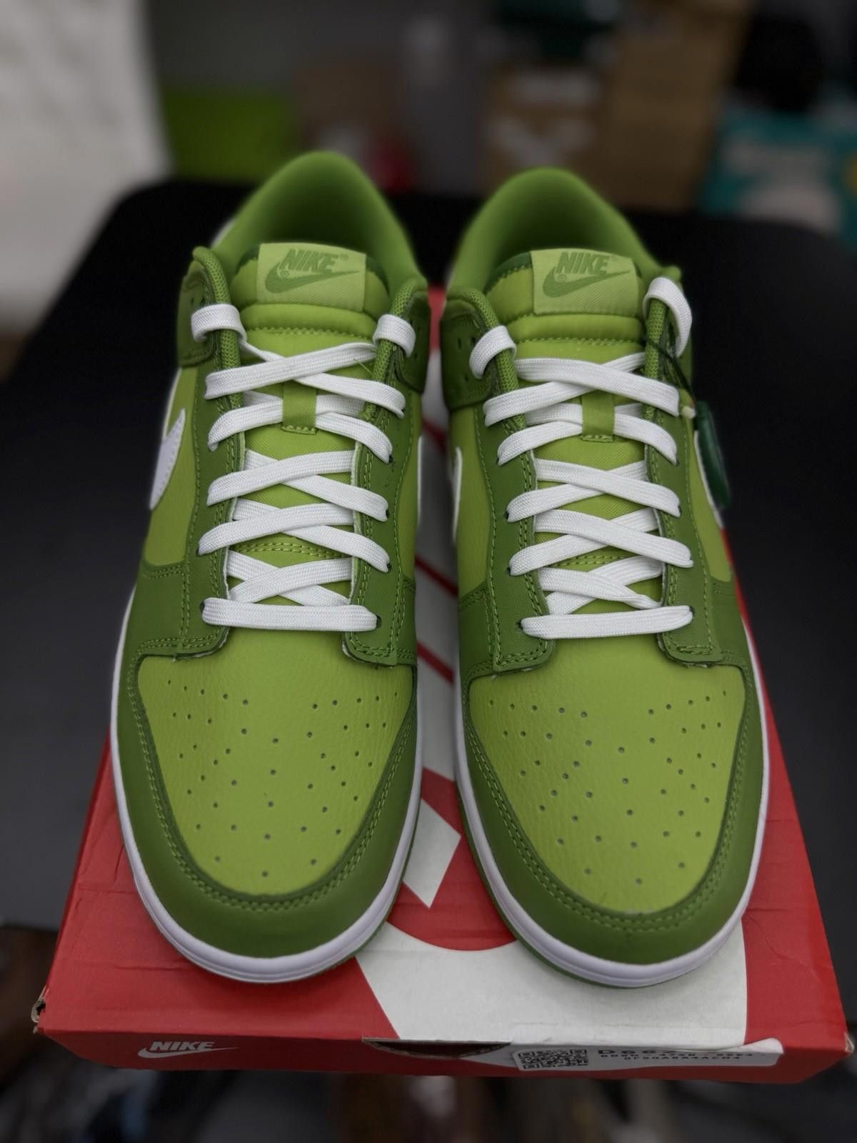 Nike Size 10 - Nike Dunk Low Chlorophyll DJ6188 300 Size US 10 / EU 43 - 5 Thumbnail