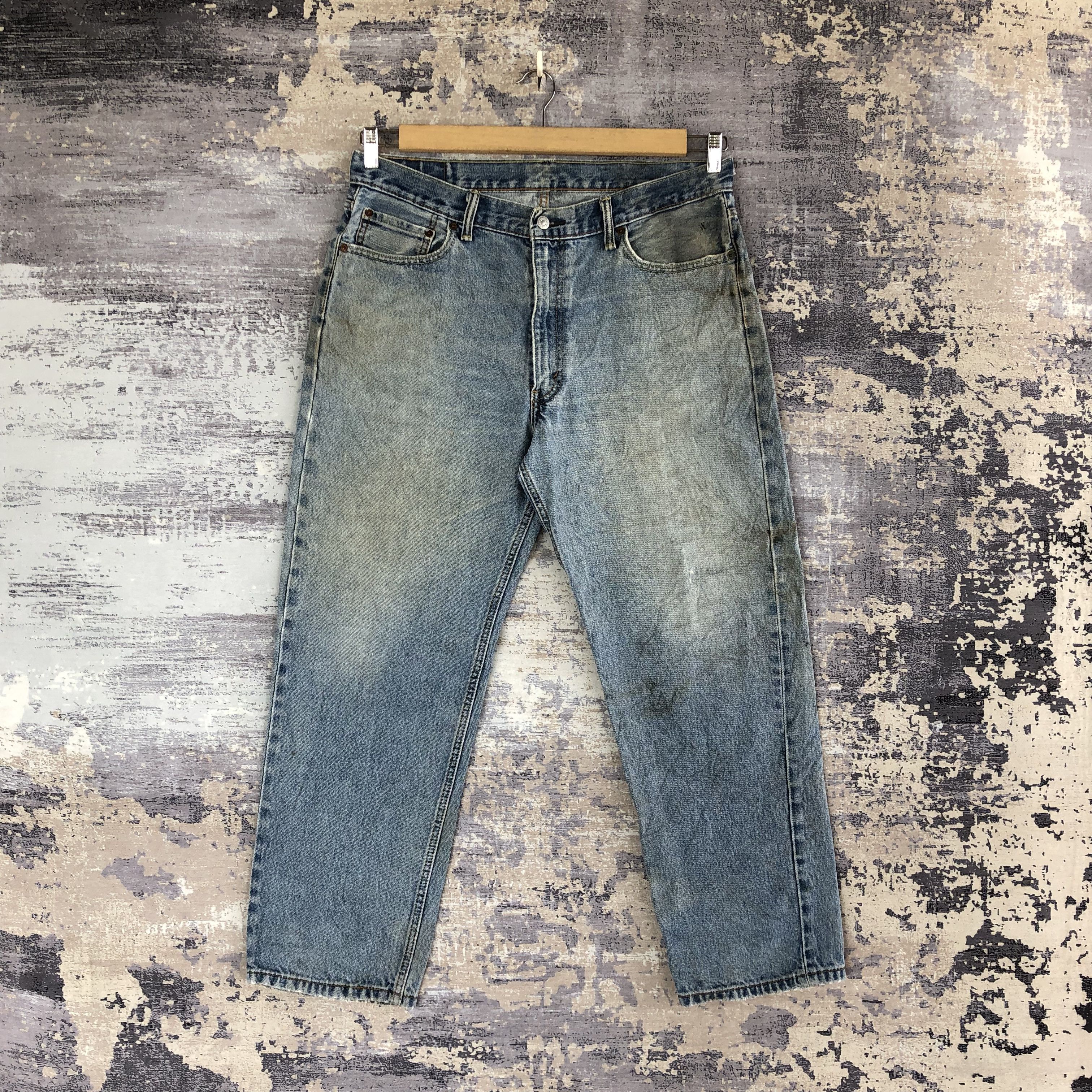 Levi's Vintage Levis 550 Dirty Jeans Levi's Faded Light Wash Denim Size US 36 / EU 52 - 1 Thumbnail