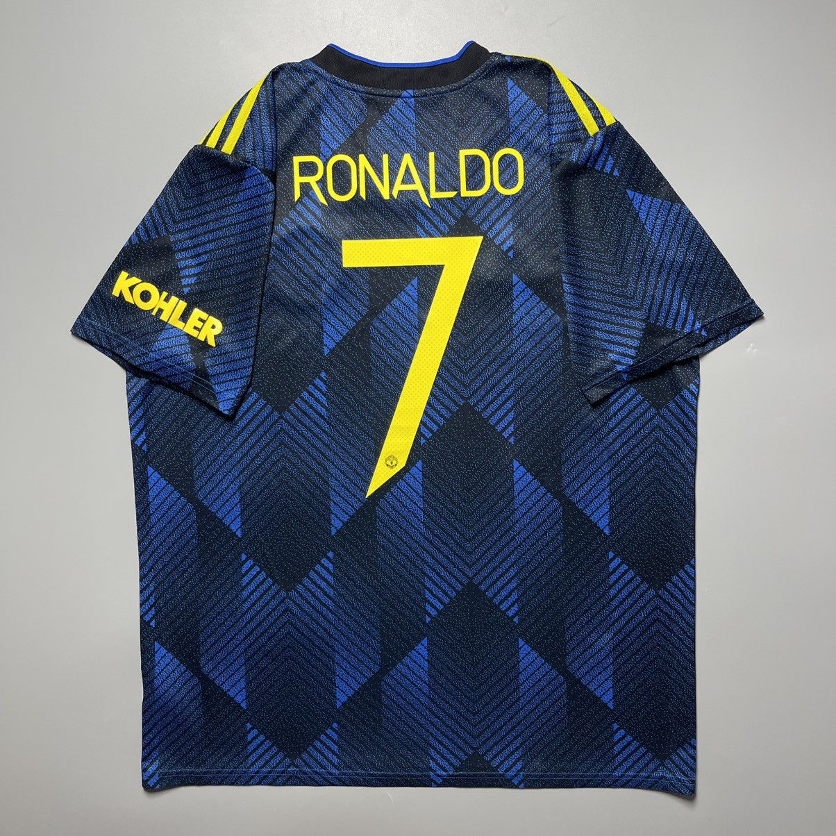 Nike MAN UNITED ADIDAS 2021/2022 FOOTBALL THIRD JERSEY #7 RONALDO Size US XL / EU 56 / 4 - 1 Thumbnail