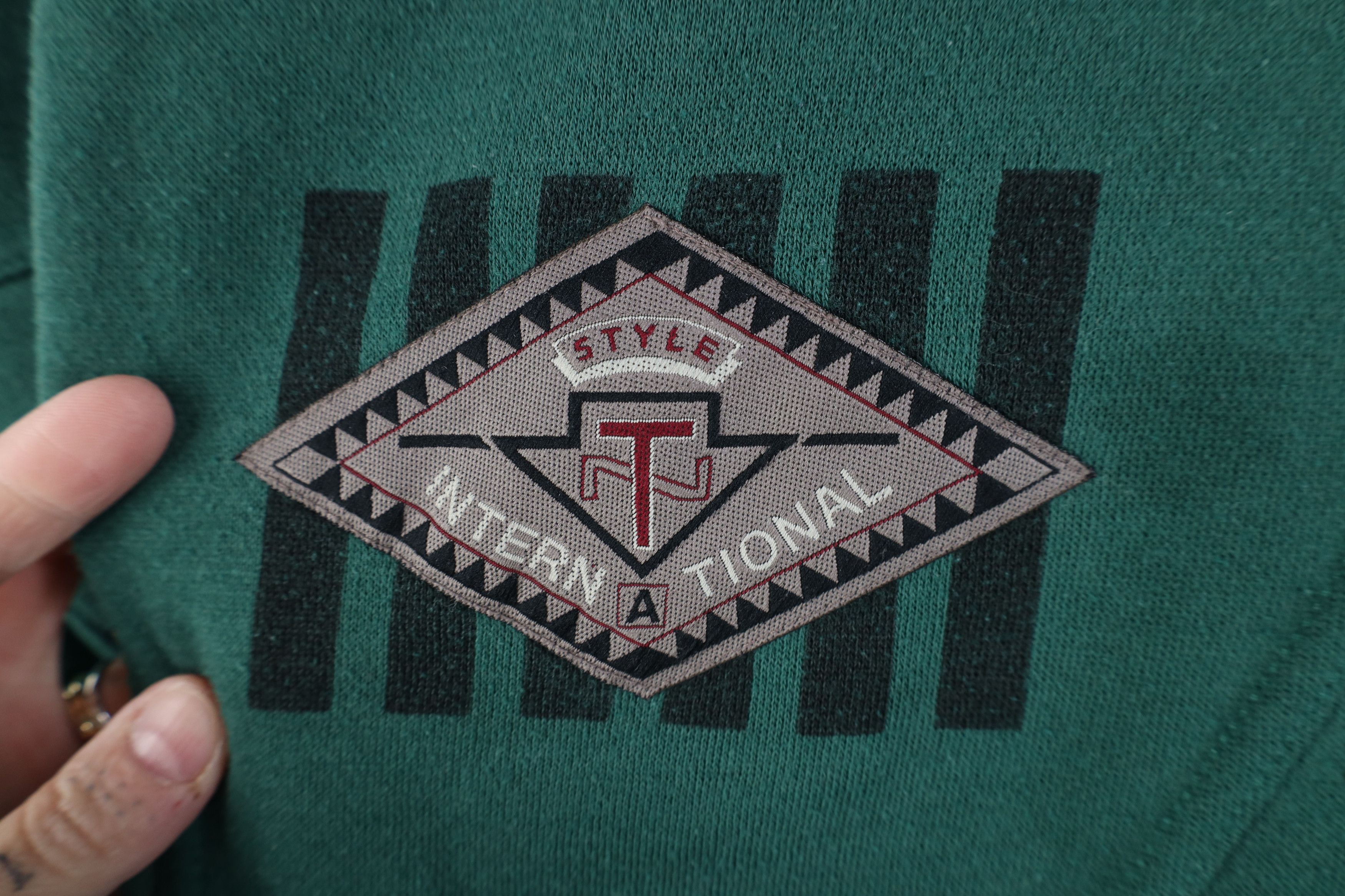 Vintage Vintage 90s Streetwear Geometric Crewneck Sweatshirt Green Size L / US 10 / IT 46 - 4 Thumbnail