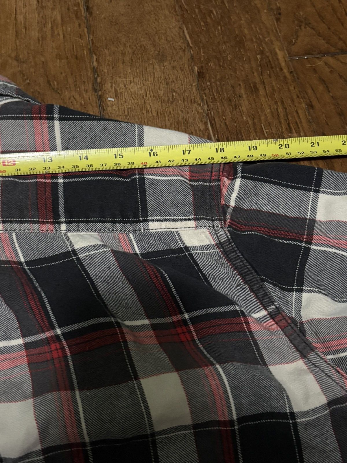 Burton Vintage 90s burton black and red flannel Size US L / EU 52-54 / 3 - 5 Thumbnail
