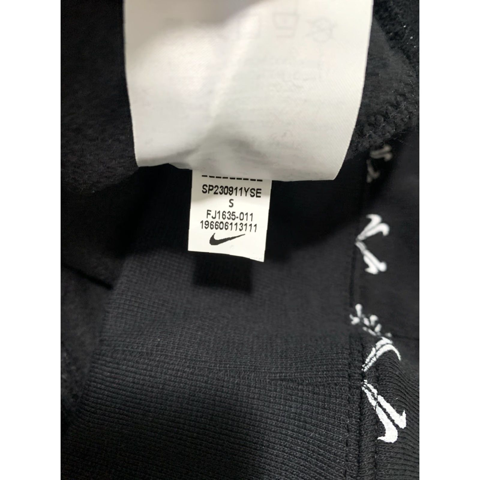 Nike Nike Hoodie Men’s All Over Snow Flake Logo Black/White Size S NWT-12520 Size US S / EU 44-46 / 1 - 6 Thumbnail