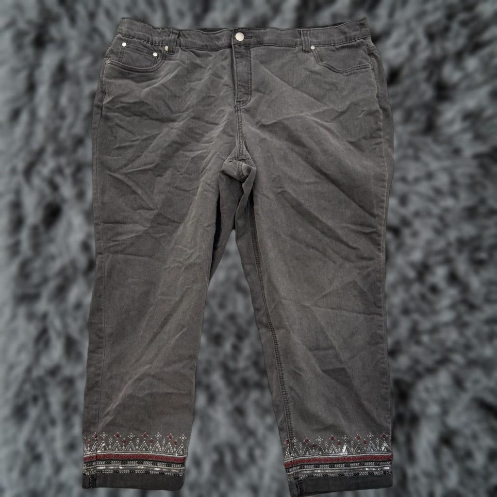 Vintage CJ Banks Plus Capri Jeans 24W Plus Slimming Embroidered Sequins Boho Tribal Festival Capri Jeans Gray Women 24W Womens Size 42" / US 20 - 1 Thumbnail