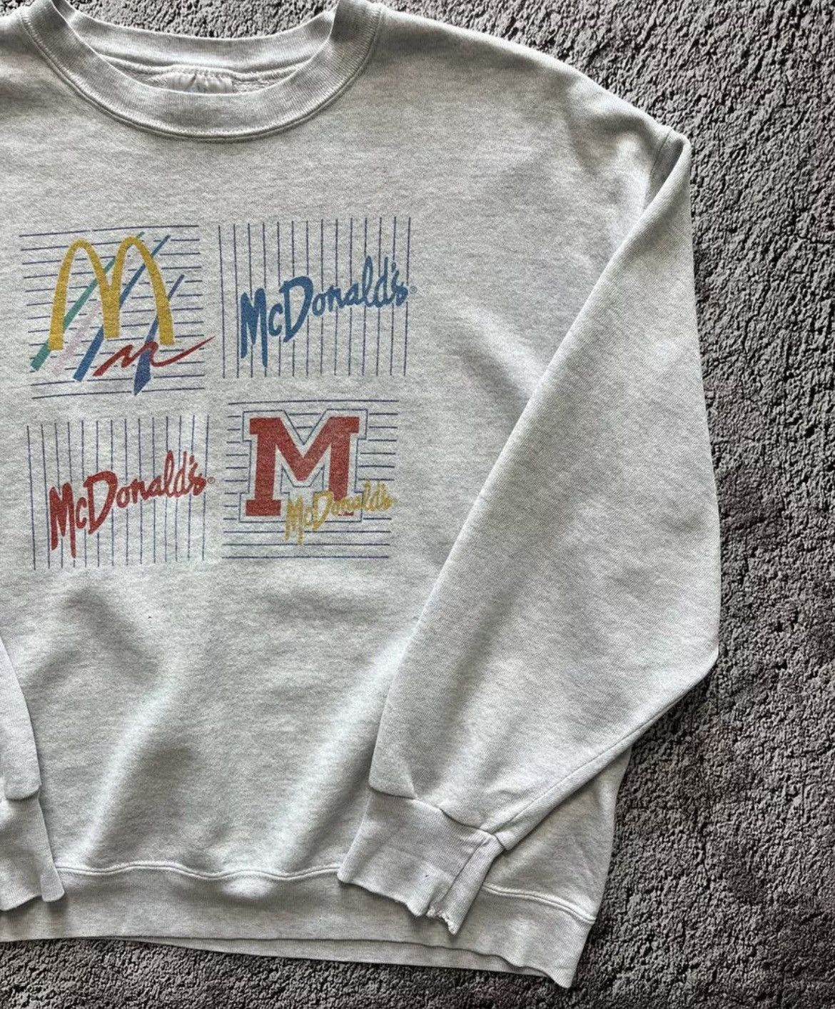Delta × Vintage Old Rare Vintage Delta McDonalds Sweatshirt Size L Size US L / EU 52-54 / 3 - 4 Thumbnail