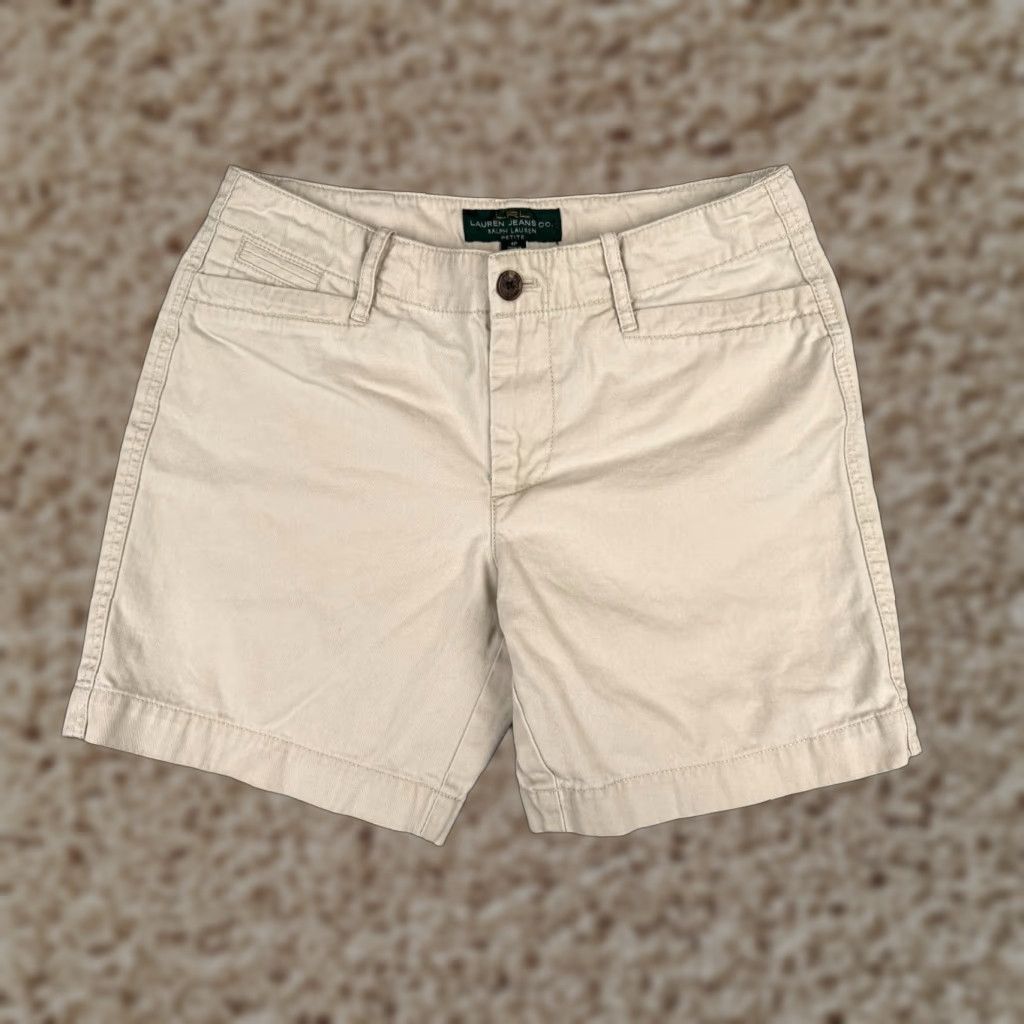 Ralph Lauren Vintage Lauren Ralph Lauren Women's Shorts 4P Beige Cotton Chino Mid Rise 6in Inseam Casual Activewear Summer Size 27" / US 4 / IT 40 - 1 Thumbnail