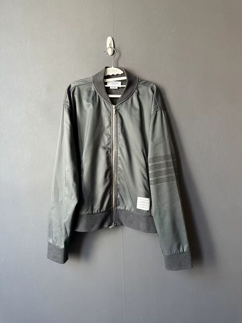 Thom Browne Thom Browne size4 Dark grey pilot jacket Size US XL / EU 56 / 4 - 1 Thumbnail