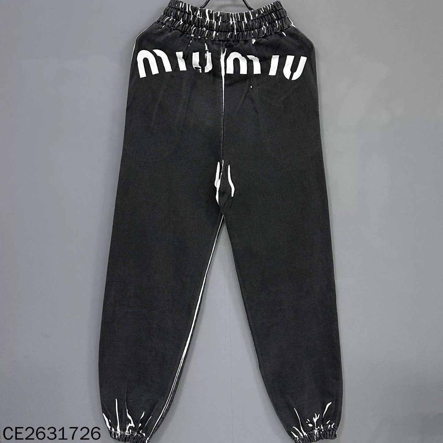 Miu Miu MIUMIU Ink Splatter Logo Casual Pants 36 95 New Size 25" / US 0 / IT 36 - 1 Thumbnail