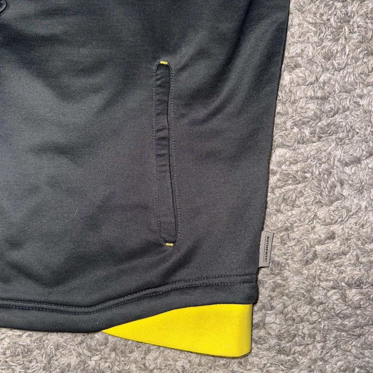 Nike Nike Men's Grey and Yellow Sweatshirt Size US XL / EU 56 / 4 - 5 Thumbnail