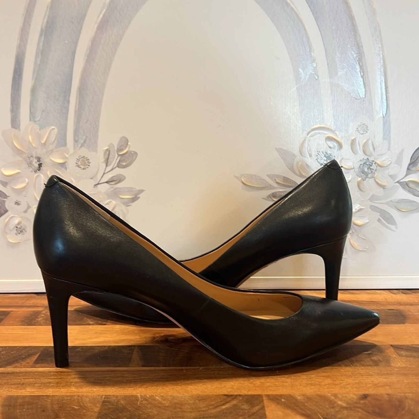 Diane von Furstenberg Diane Von Furstenberg The Olee Black Leather Heels Size US 7.5 / IT 37.5 - 9 Thumbnail