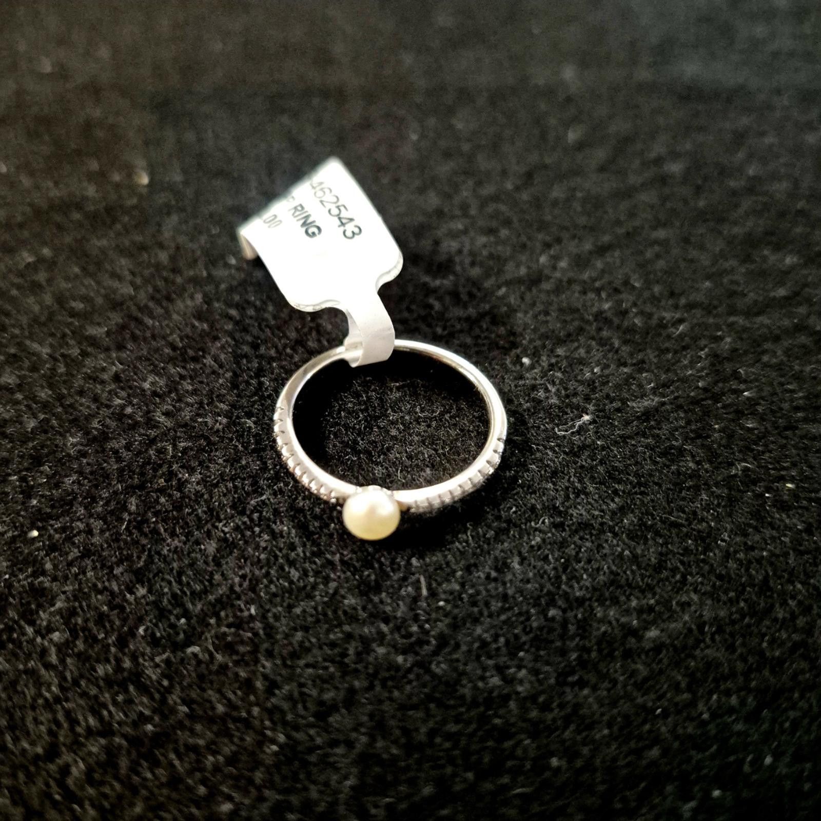 Macys Belle de Mer White Sapphire Ring Sterling Silver - Size 7 Size ONE SIZE - 3 Thumbnail