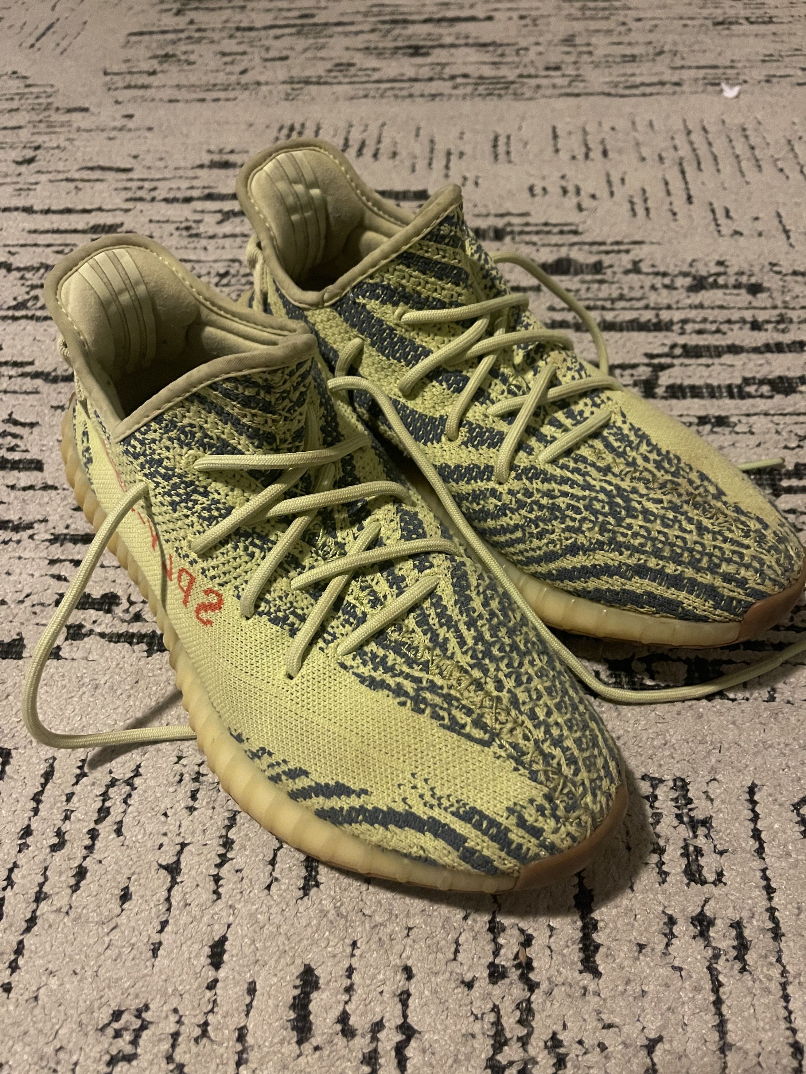 image of Adidas Yeezy Boost 350 V2 Semi-Frozen Shoes in Semi Frozen Yellow, Men's (Size 11)