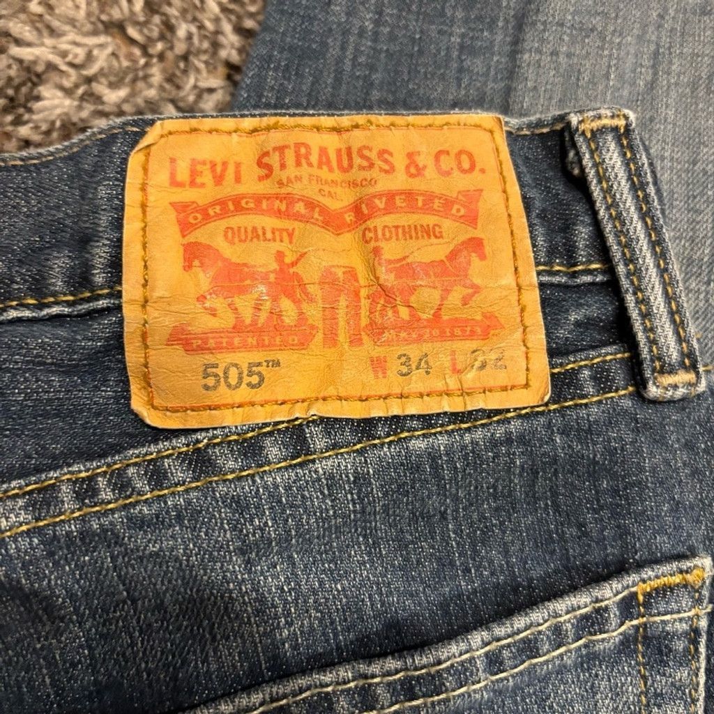 Levi's Levi's 505 Straight-Leg Men's Jeans Size US 34 / EU 50 - 1 Thumbnail