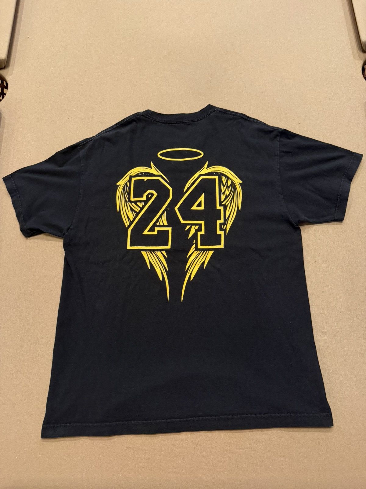 Vintage Vintage ‘Kobe and Gigi’ Tee Size US XL / EU 56 / 4 - 5 Thumbnail