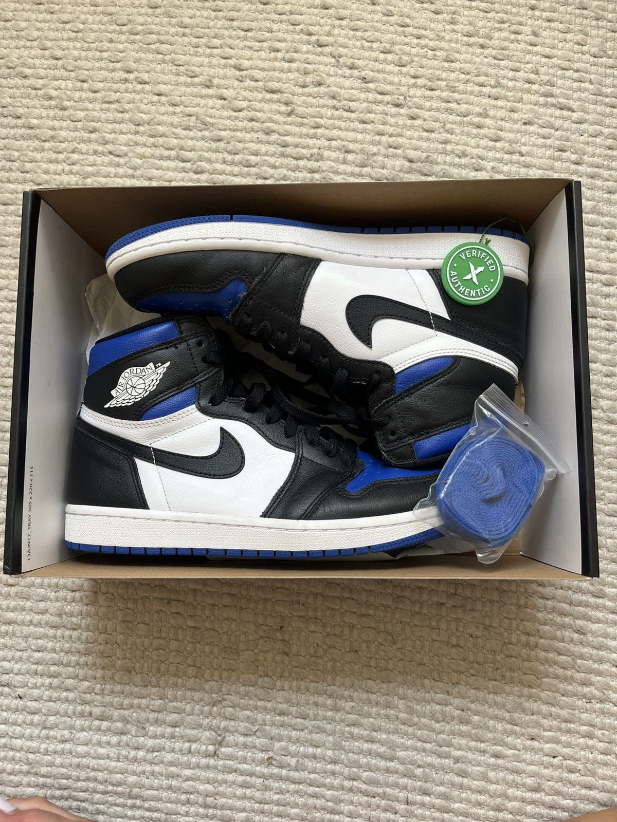 Nike Air Jordan 1 Retro High OG 'Royal Toe' US 7.5 Size US 7.5 / EU 40-41 - 2 Thumbnail