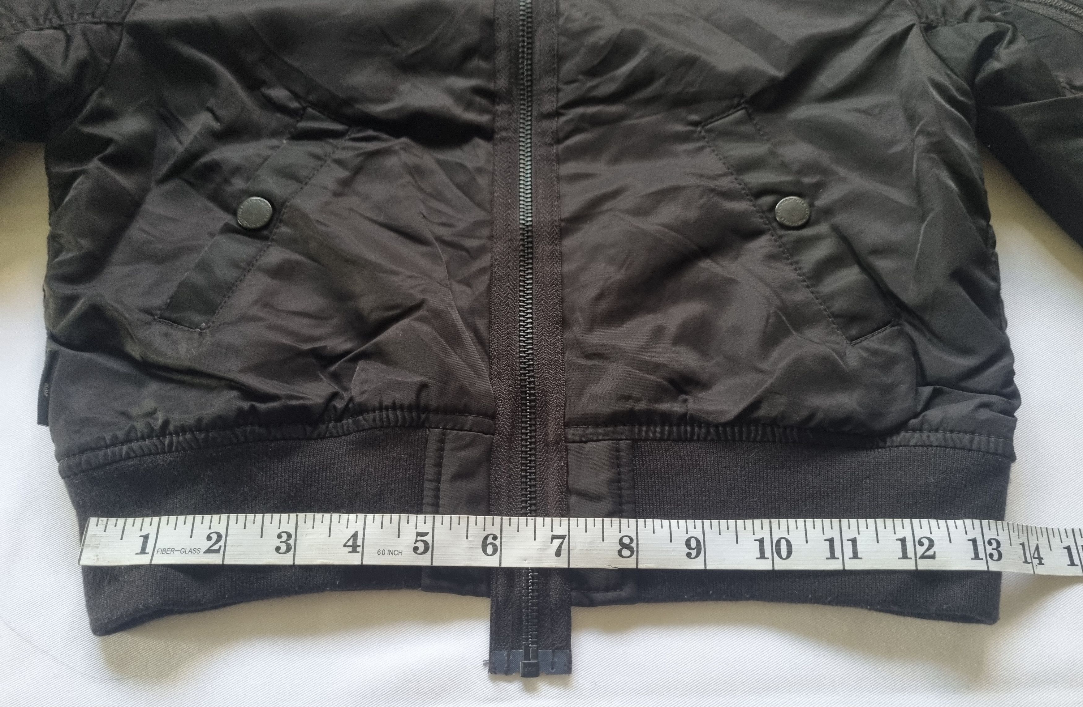 Japanese Brand × Jun Takahashi × Undercover Undercover X GU Freedom Noise Bomber Jacket For Small Boys Size US XXS / EU 40 - 7 Thumbnail