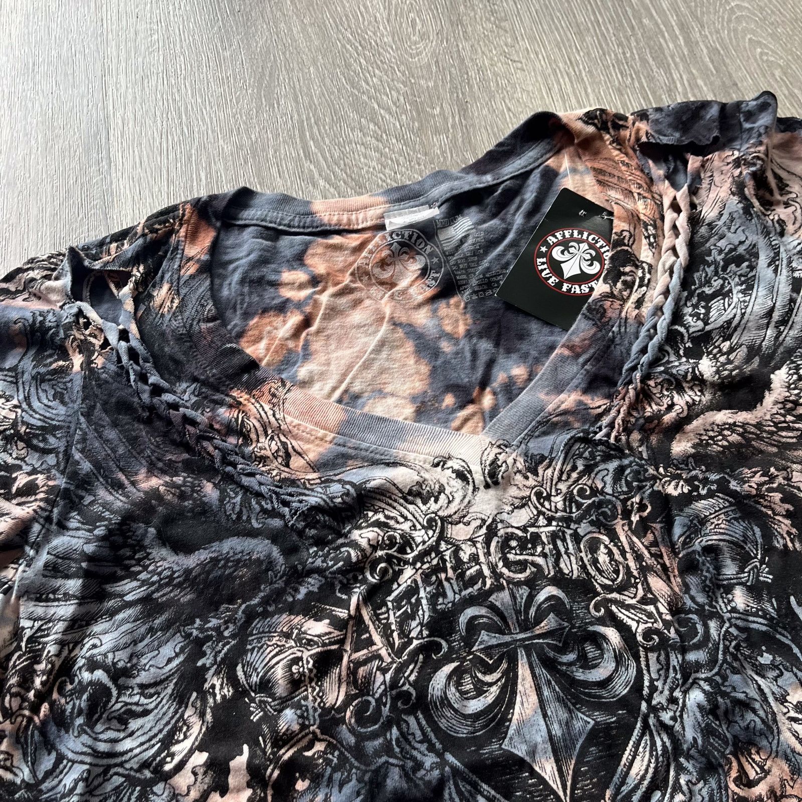 Affliction NWT AFFLICITION Live Fast Wmns Bleach Distressed Braid AOP Size M / US 6-8 / IT 42-44 - 6 Thumbnail