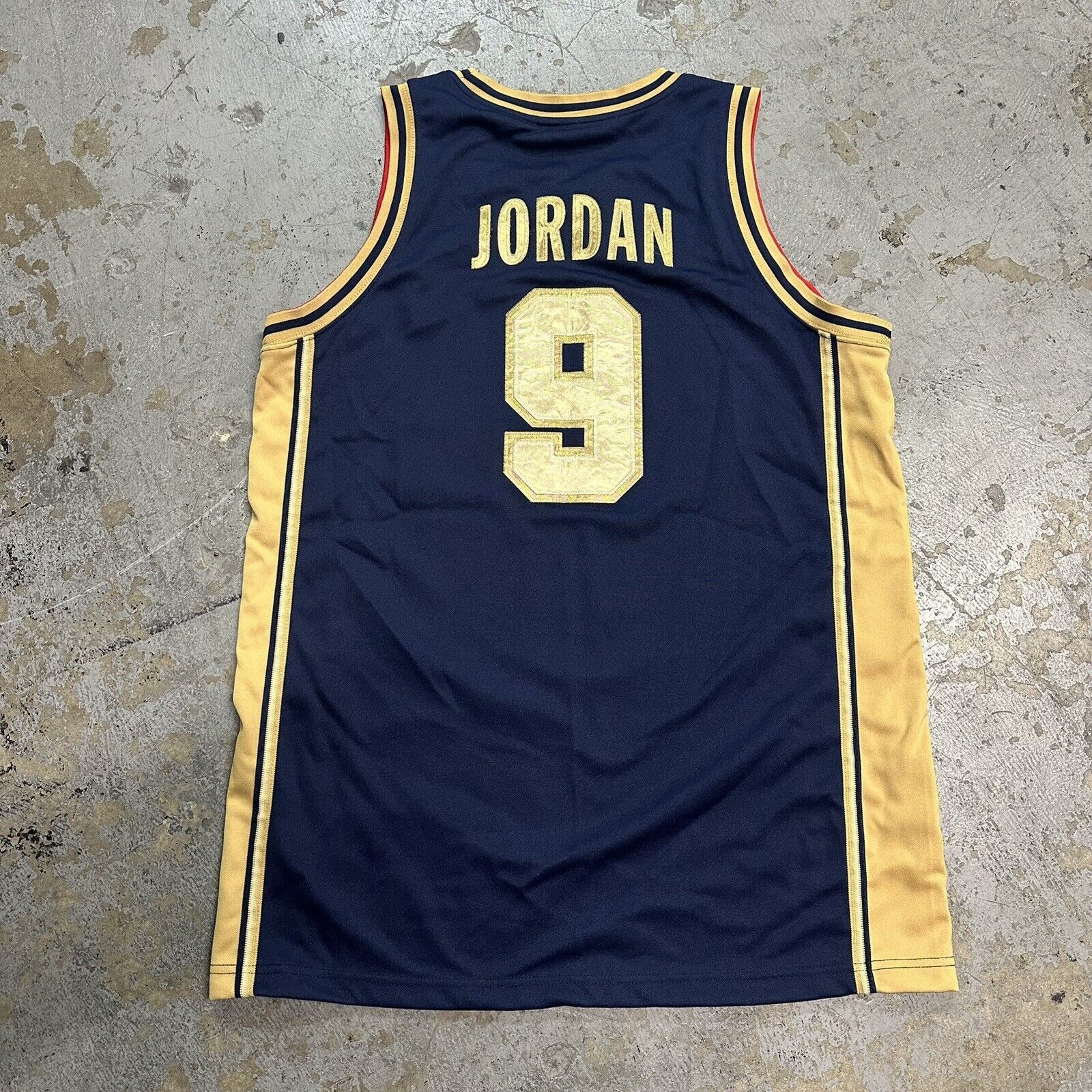 NBA × Nike × Vintage Vintage Nike USA Basketball Olympics Michael Jordan Jersey Size US M / EU 48-50 / 2 - 2 Thumbnail