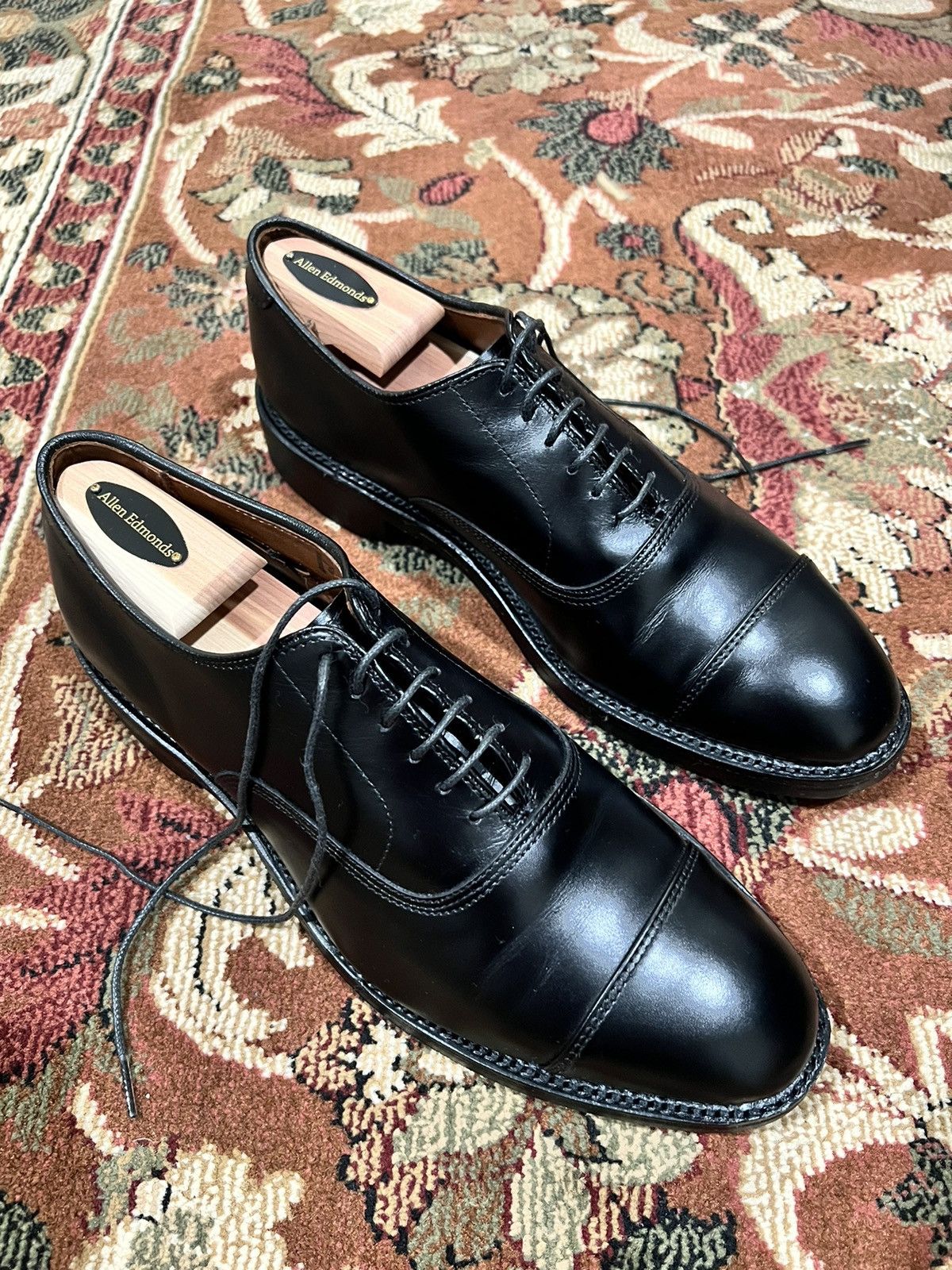 Allen Edmonds Allen Edmonds Park Avenue Cap-toe Oxford 8D Dainite Size US 8 / EU 41 - 1 Thumbnail