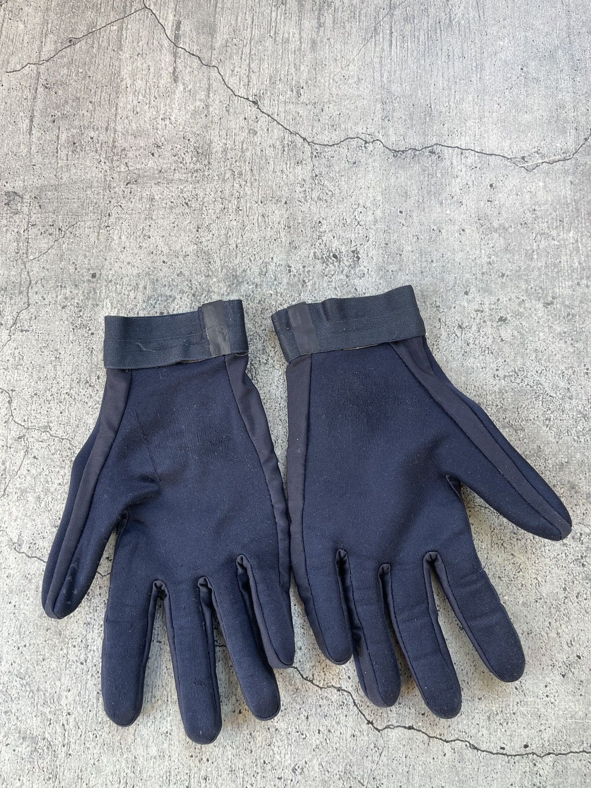 NIKE GLOVES THERMA FIT FC BARCA SOCCER JERSEY DRILL Y2K