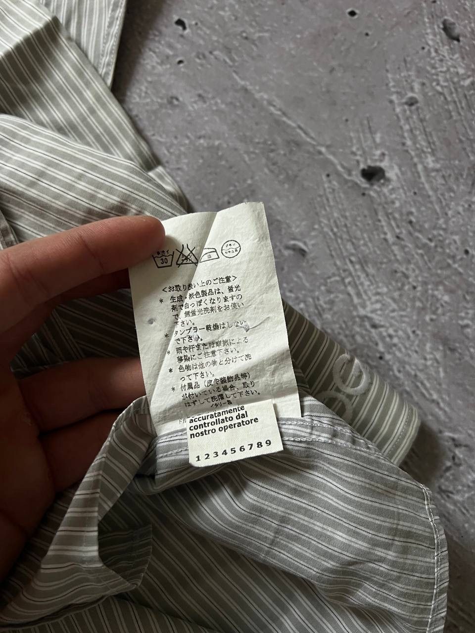 Dolce & Gabbana Dolce & Gabbana men's striped shirt, size 40/15 3/4 Size US M / EU 48-50 / 2 - 9 Thumbnail