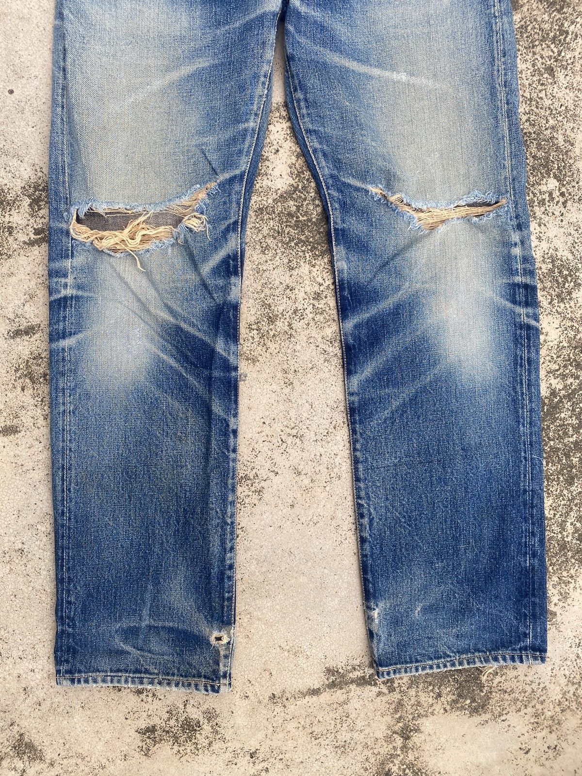 Blue Blue Japan × Japanese Brand × Le Grande Bleu (L.G.B.) Blue Blue Japan Distressed Selvedge Honeycomb Clawmark Denim Size US 29 - 9 Thumbnail