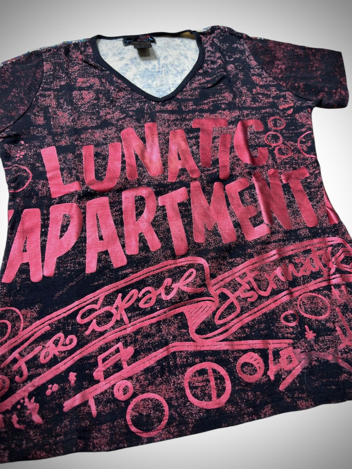 Custo Barcelona “Custo Barcelona” Y2K Aop T-Shirt Size S / US 4 / IT 40 - 2 Thumbnail