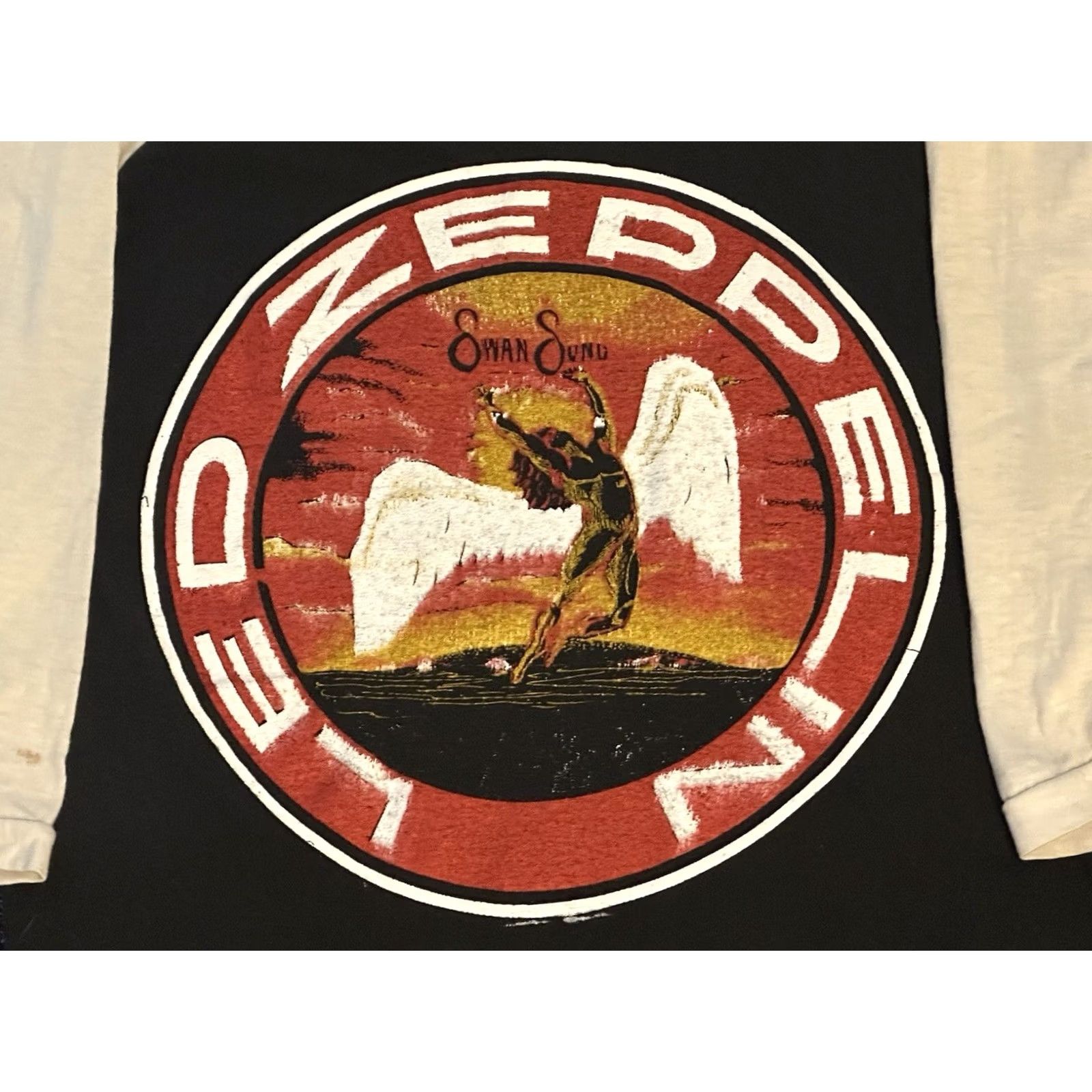 Glanshirt VINTAGE Led Zeppelin Raglan Shirt Rock N Roll Forever 1970s Swan Song Medium Unisex 3/4 Sleeve Graphic Tee Mens Womens Size US M / EU 48-50 / 2 - 4 Thumbnail