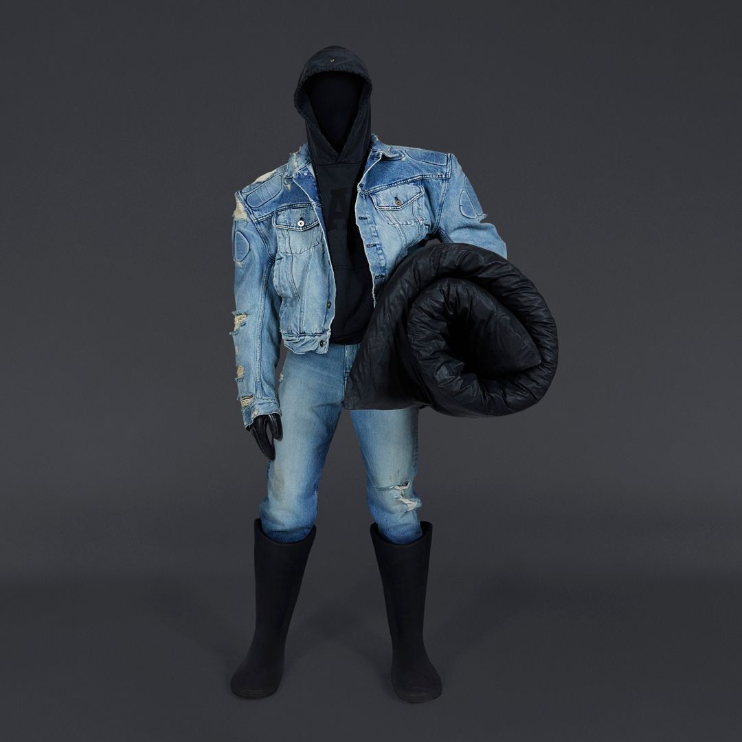 Balenciaga × Gap × Yeezy Prototype Padded Denim Jacket Size US M / EU 48-50 / 2 - 13 Thumbnail
